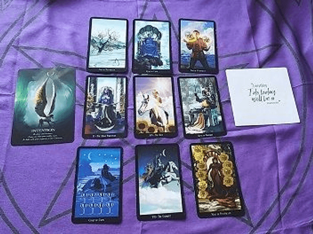 Tarot and Oracle Readings